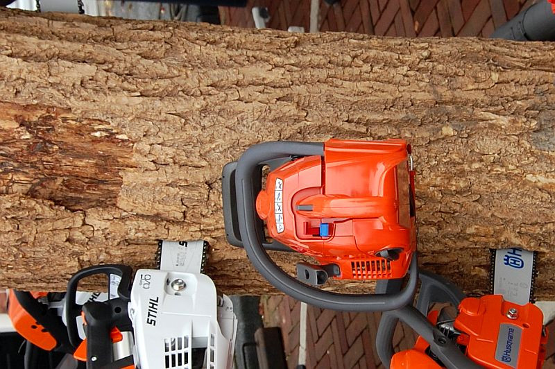 Stihl VS Husqvarna: "batalia" dintre cei mai apreciati producatori de motoutilaje din lume Stihl VS Husqvarna: "batalia" dintre cei mai apreciati producatori de motoutilaje din lume
