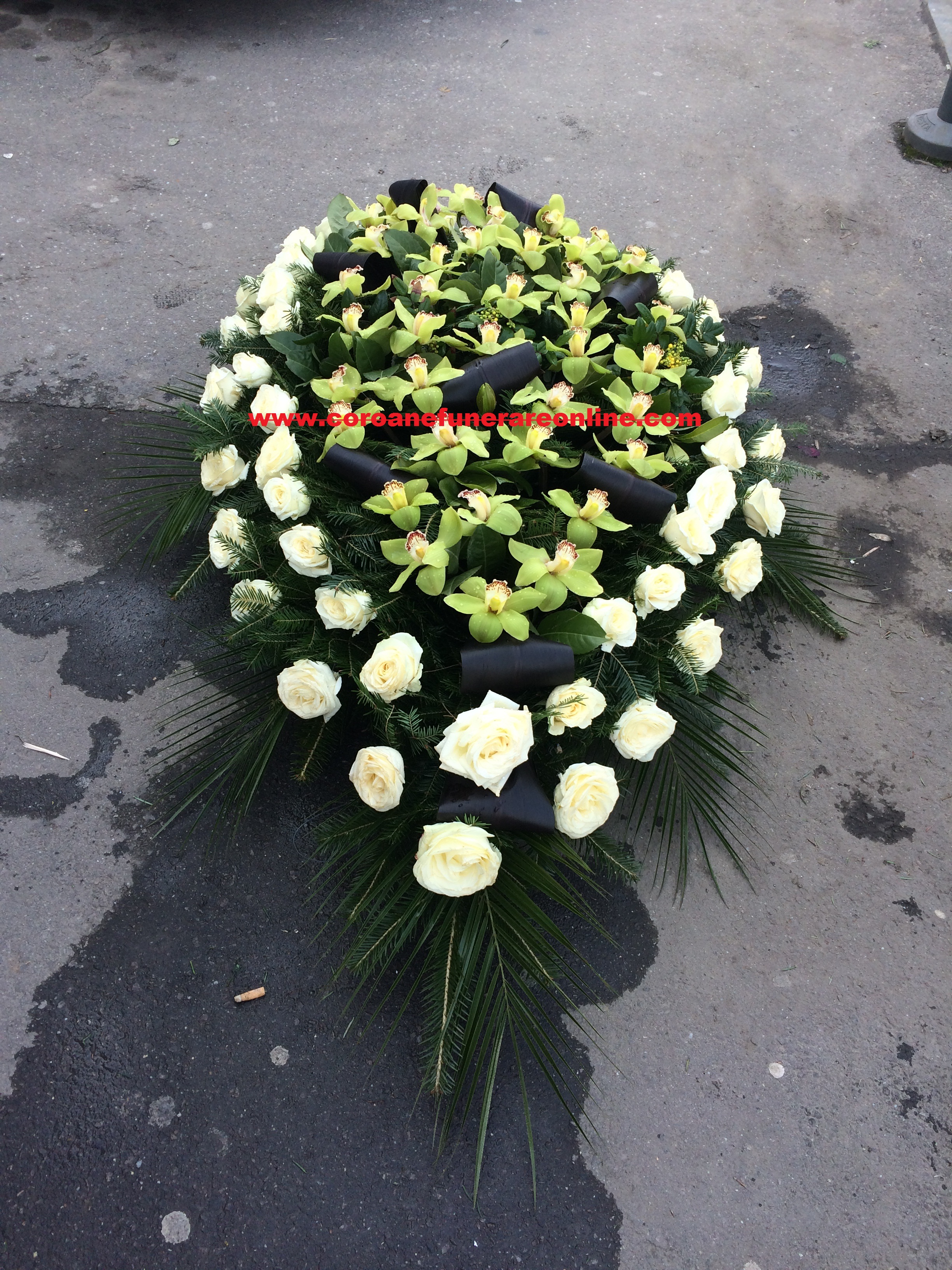 www.coroanefunerareonline.com