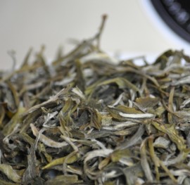 White Tea Snow Buds