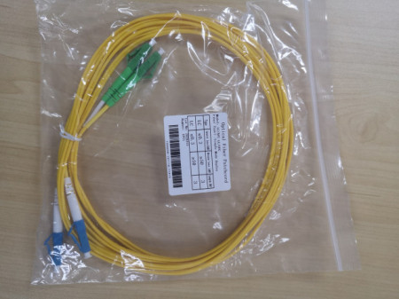 Fiber Optic Patch Cable - UPC LC To APC LC, Single-Mode, 1-Core, Outdoor Rated (30M / 98ft Length)