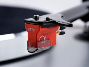 Giradischi HiFi Trazione a cinghia Pro-Ject The Classic EVO - Quintet Red
