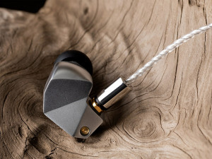 Cuffia In-Ear Hi-Fi Final Audio B3