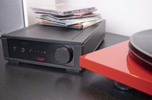 Amplificatore Integrato Stereo Compatto Hi-Fi Rega IO