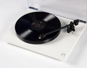 Giradischi Hi-Fi Trazione a Cinghia e Stadio Phono Rega Planar 1 PLUS