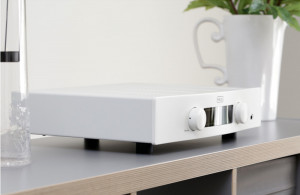 Amplificatore Integrato Stereo con DAC Hi-Fi HEGEL H120