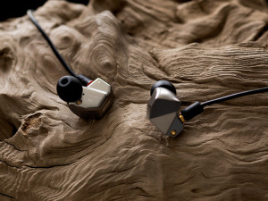 Cuffia In-Ear Hi-Fi Final Audio B2