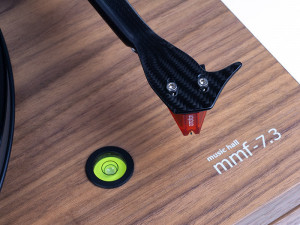 Giradischi HiFi Trazione a Cinghia Music Hall mmf-7.3se