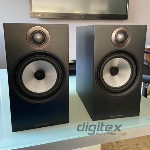 Usato - Sistema completo Ampli, Lettore CD USB, Diffusori e Giradischi