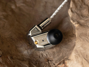 Cuffia In-Ear Hi-Fi Final Audio A8000