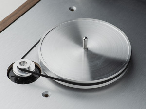Giradischi HiFi Trazione a cinghia Pro-Ject The Classic EVO - Quintet Red