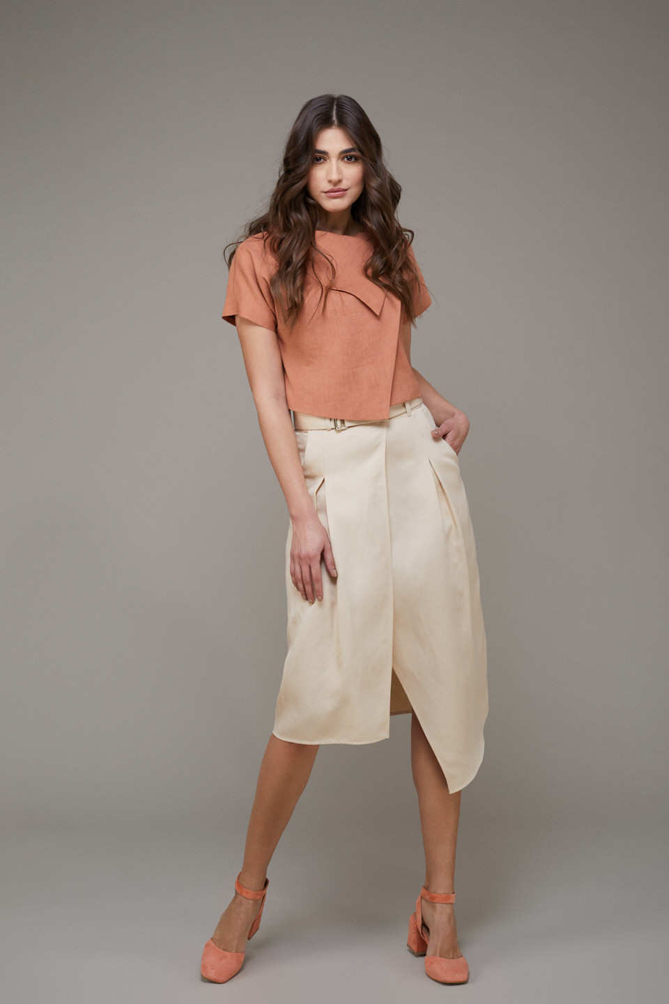 SACOU CROPPED DIN IN ROLLOVER