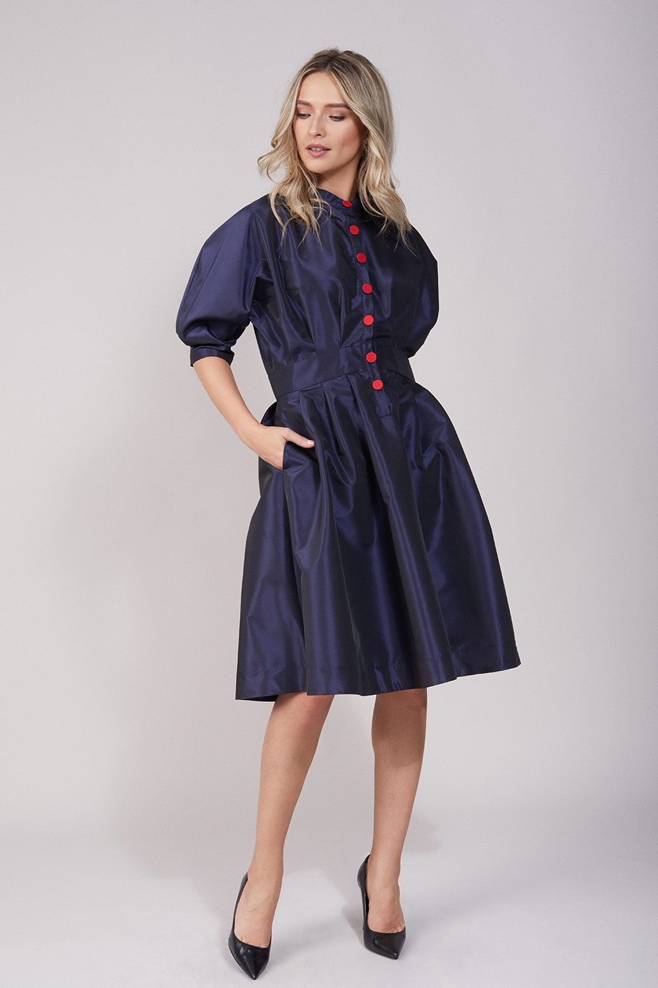 ROCHIE DIN TAFTA TGIF