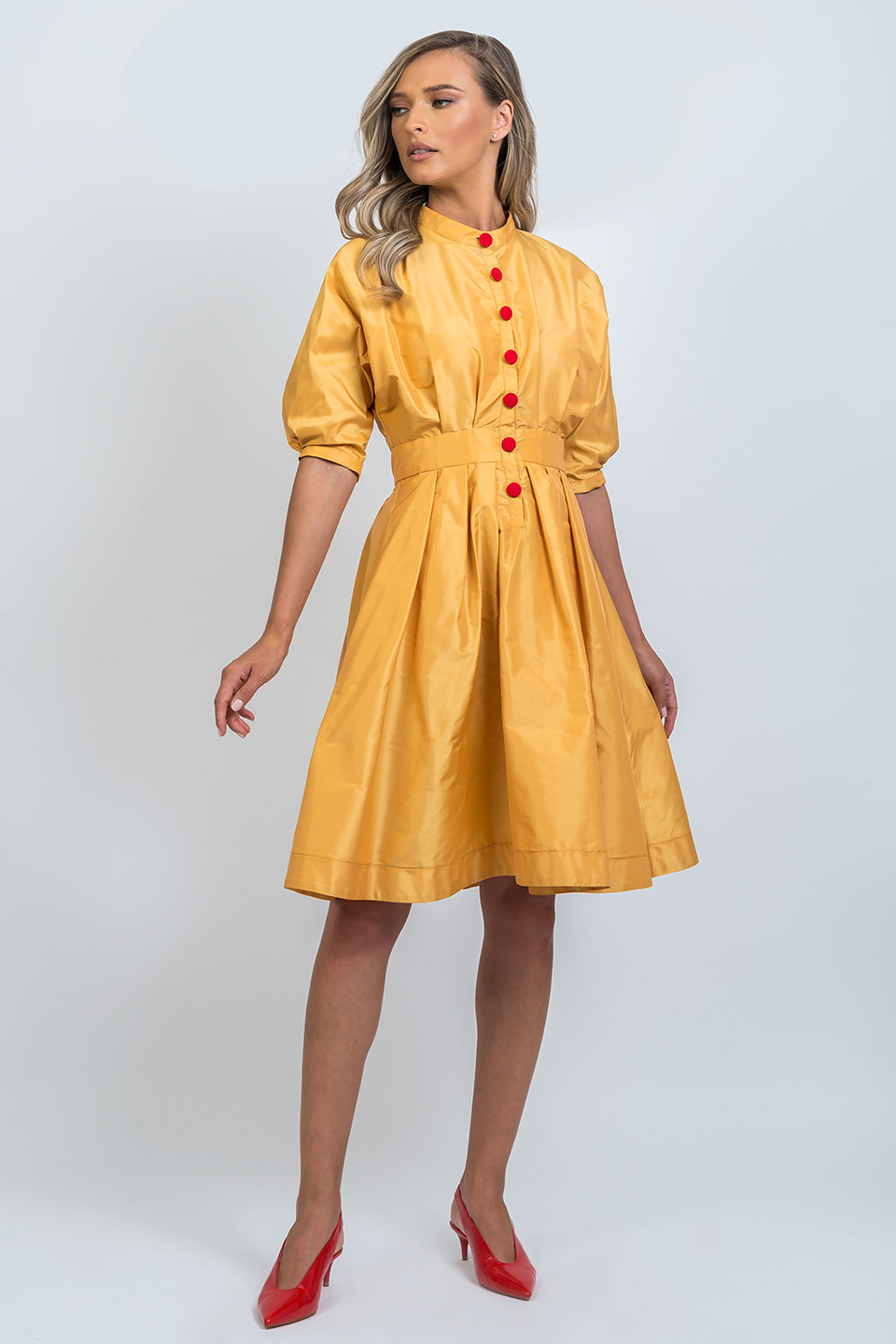 ROCHIE DIN TAFTA TGIF