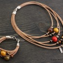 Women's Necklace and Bracelet Set