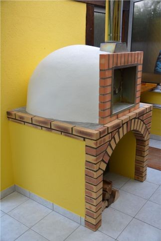 Four à bois double foyers en brique rustique