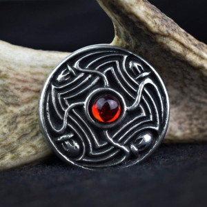 Brosa disc vikinga Lofotr - rosu