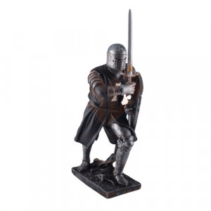 Statueta Cruciat Negru cu Scut si Sabie