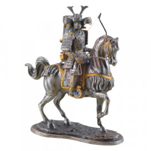 Statueta mitologica Samurai calare 11cm