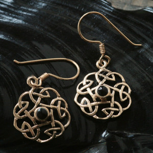 Cercei celtici din bronz Nod cu onix