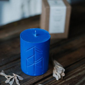 Lumanare albastra cu rune pentru ritual de reusita in cariera Norse Magic - Thor