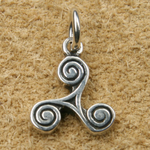 Pandantiv argint Triskelion 1.9cm