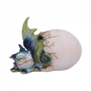 Statueta pui de dragon in ou Hatchling's Rest 12 cm