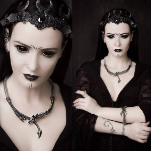 Colier gotic Ispita dragonului