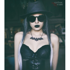 Pandantiv gotic argintiu Liliac dantelat