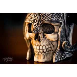 Halbă Craniu de viking 14 cm