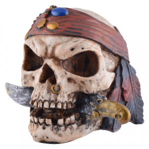 Statueta Craniu de Pirat 20cm