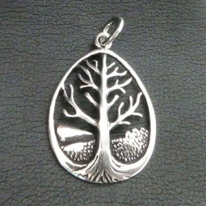 Talisman argint Copacul vietii Taramul Sacru 4 cm
