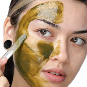 Mască detoxifiantă cu arbore de ceai