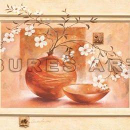 Tablou ''Flori albe in vase de lut II'' inramat