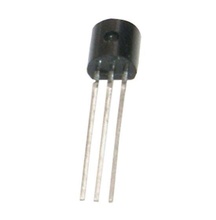 L78L33 ST® sdt