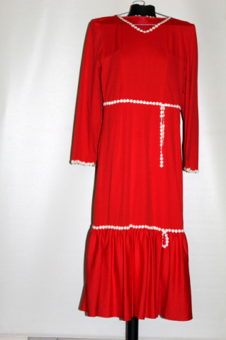 Rochie vintage corai cu floricele albe aplicate anii '70
