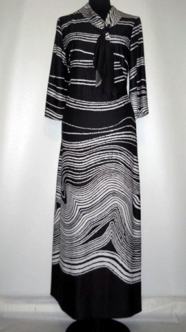 Rochie maxi model grafic anii '60