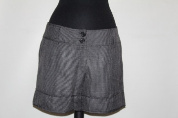 Pantaloni scurti pied de poule repro anii '70