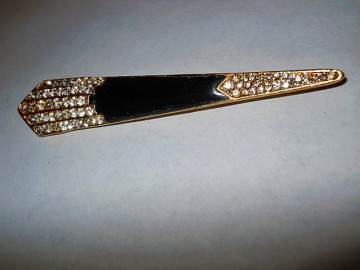 Brosa vintage din metal cu cristale anii '70