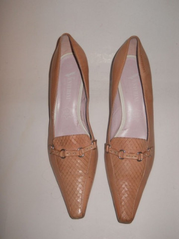 Pantofi retro "Venturini" anii '90