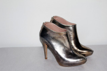 Botine argintii "Mihai Albu"