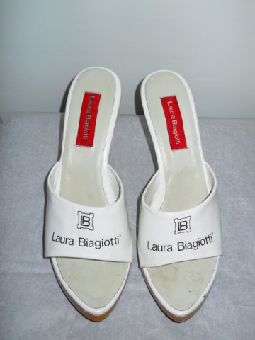 Saboti "Laura Biagiotti"