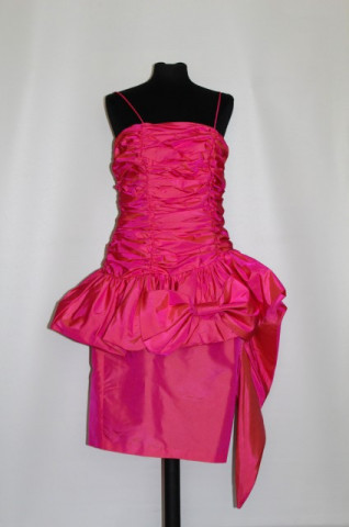 Rochie retro de ocazie shocking pink anii '80