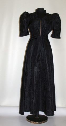 Rochie vintage de interior din moar anii '30