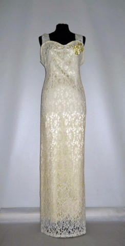 Rochie de seara vintage din dantela alba anii '70
