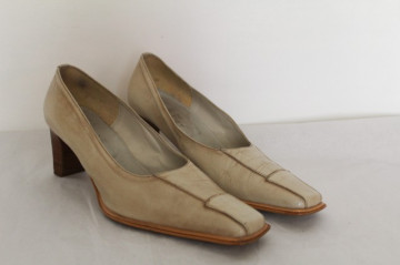 Pantofi bej aspect marmorat repro anii '70