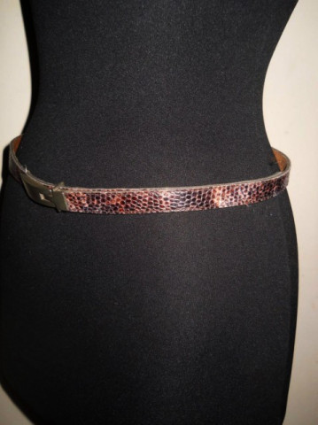 Curea vintage imitatie piele de sarpe anii '70
