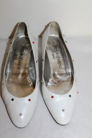 Pantofi retro albi cu cristale colorate "Yves Saint Laurent" anii '80