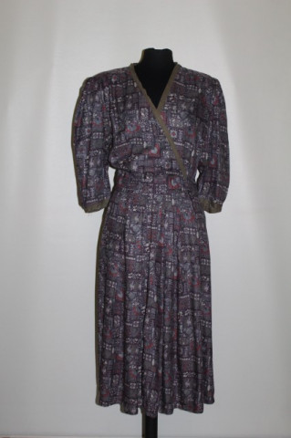 Rochie print abstract pe fond violet anii '70 - '80