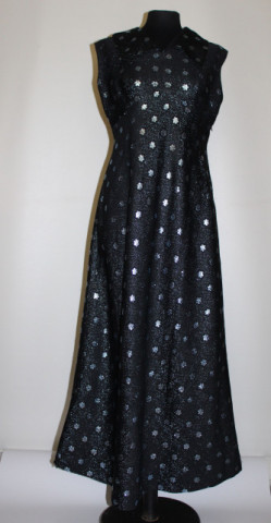 Rochie de seară din brocart model floral anii 60