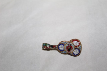 Broșă micromosaic venețian chitară anii 60